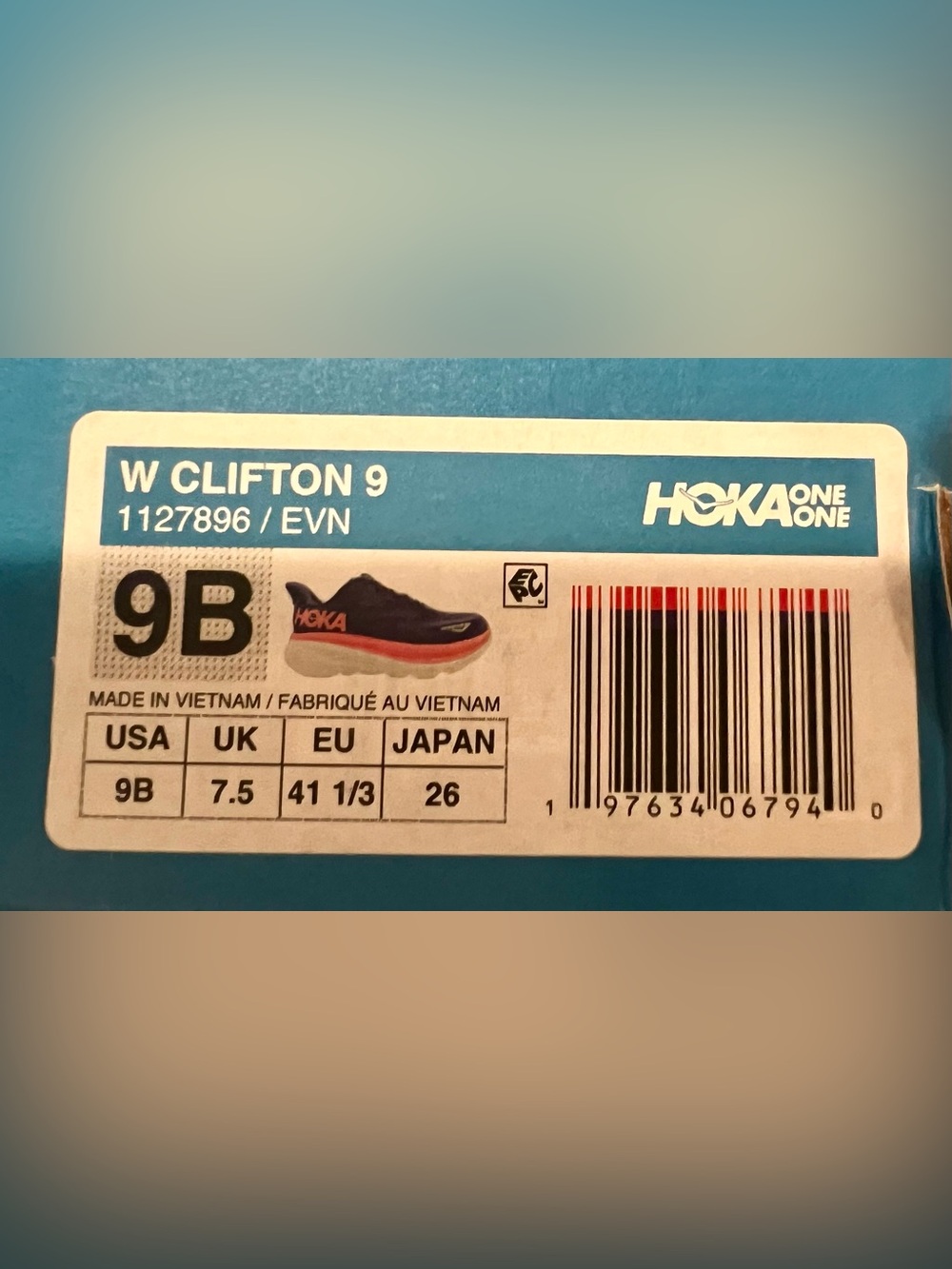 Hoka Women’s Navy & Coral Running Sneakers NWT in box - Picture 2 of 6
